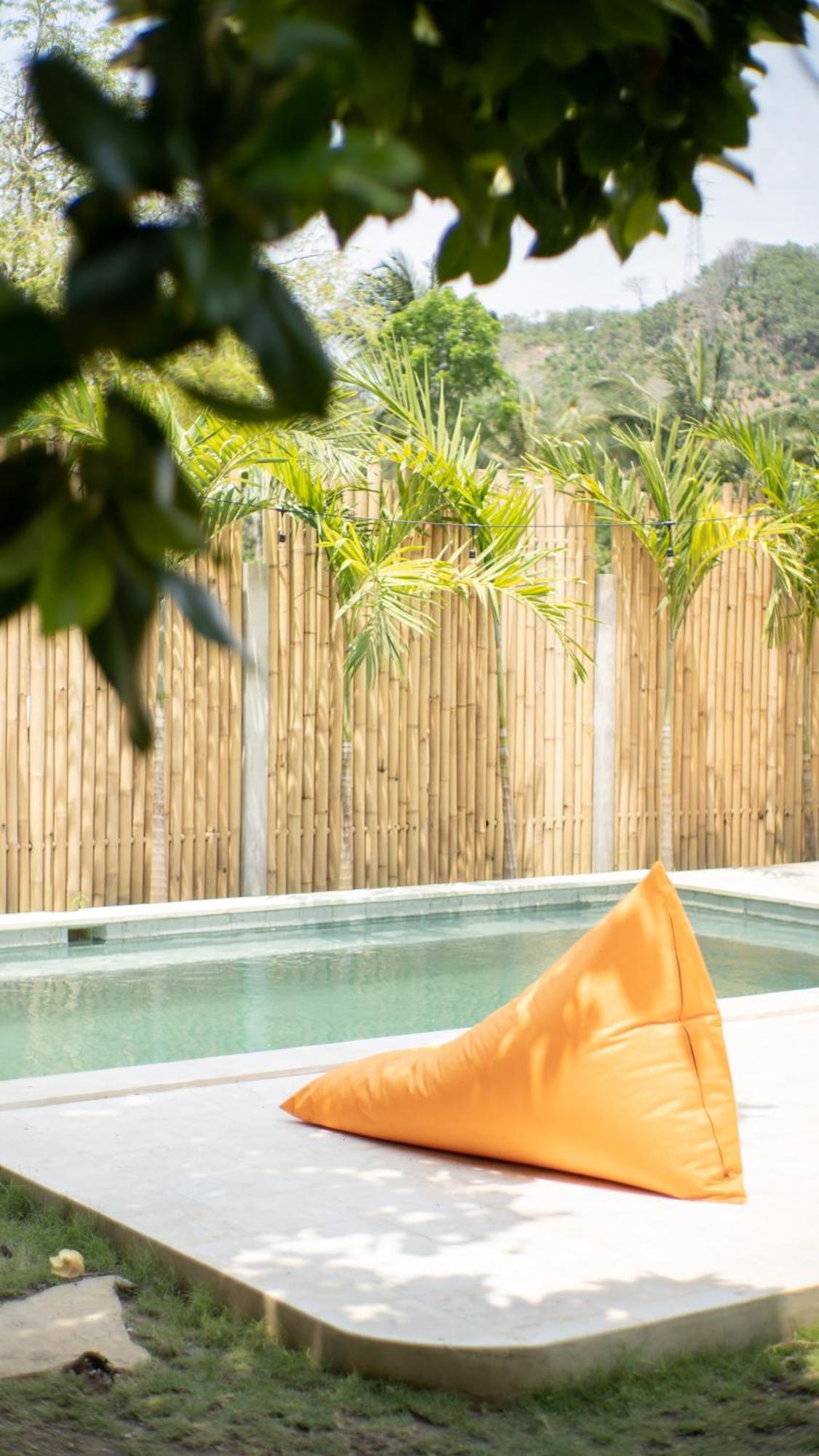 Lost Inn Kuta Capsule Hostel Ngoại thất bức ảnh